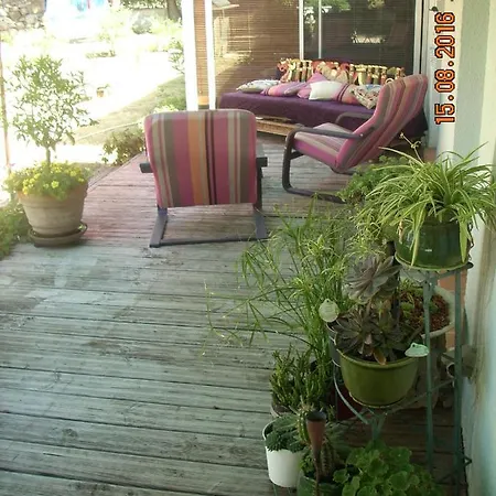 Le Jardin De Charlotte Bed & Breakfast