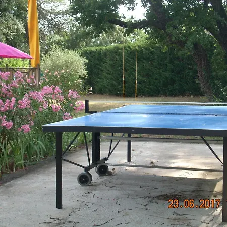 Bed & Breakfast Le Jardin De Charlotte Arpaillargues-et-Aureillac